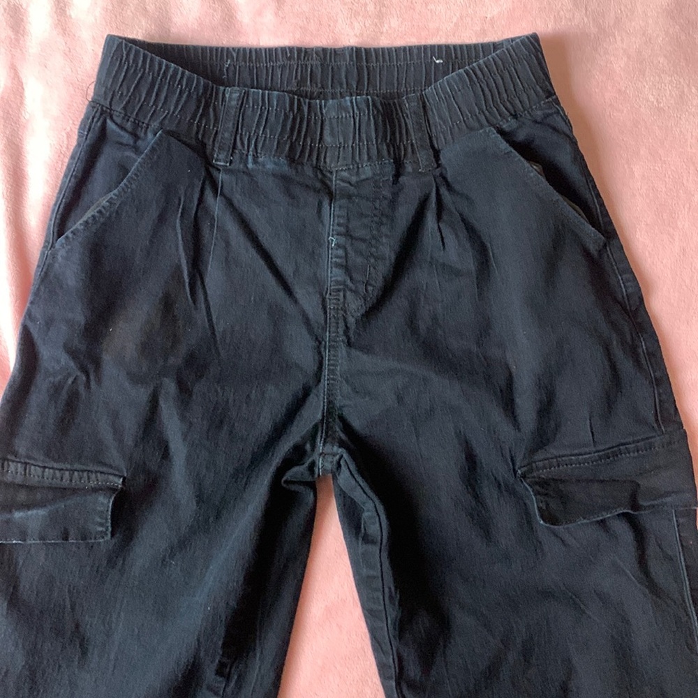 Black cargo pants